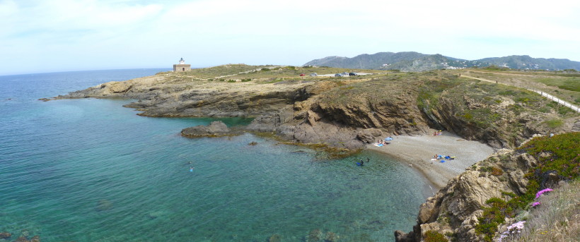 La punta de s'Arenella i la platja d'en Vidal / La punta de s'Arenella y la playa d'en Vidal